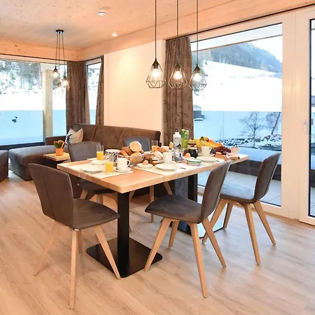 C H Illas Apartment